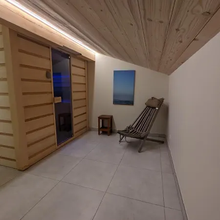 Les De L'adret Apartment